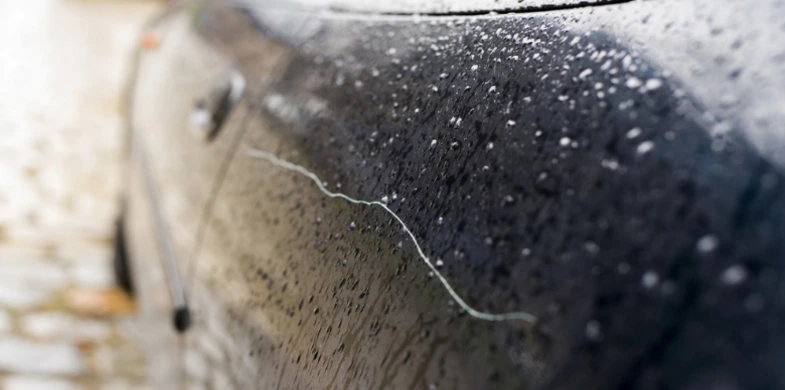 CarScratcher Pencil white defect scratch on black car
